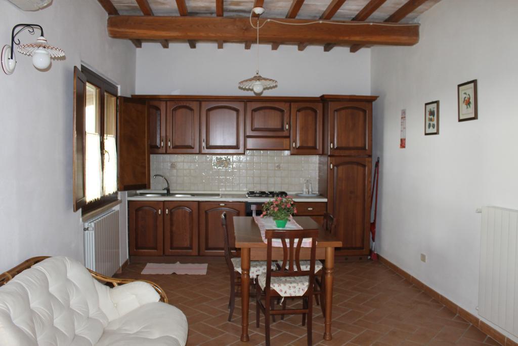 Agriturismo Colle D' Oro Pescia Romana Phòng bức ảnh