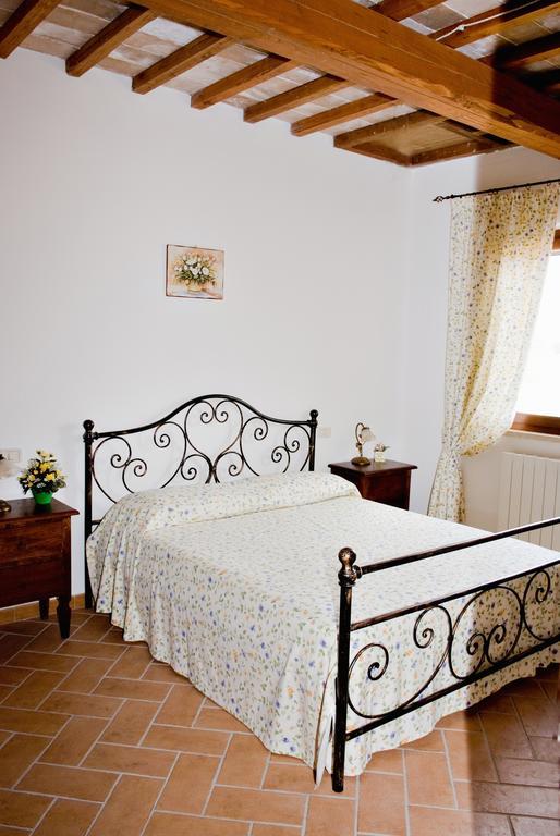 Agriturismo Colle D' Oro Pescia Romana Phòng bức ảnh