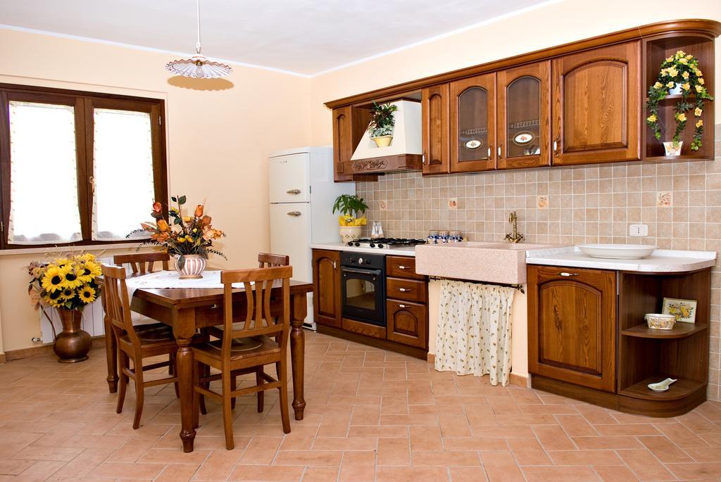 Agriturismo Colle D' Oro Pescia Romana Phòng bức ảnh