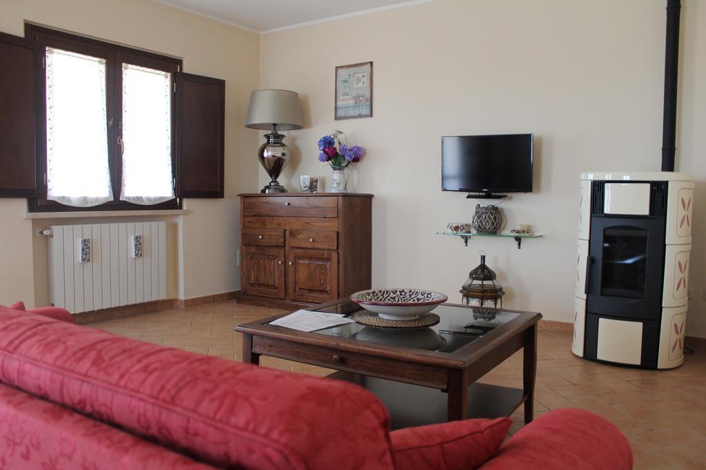 Agriturismo Colle D' Oro Pescia Romana Ngoại thất bức ảnh