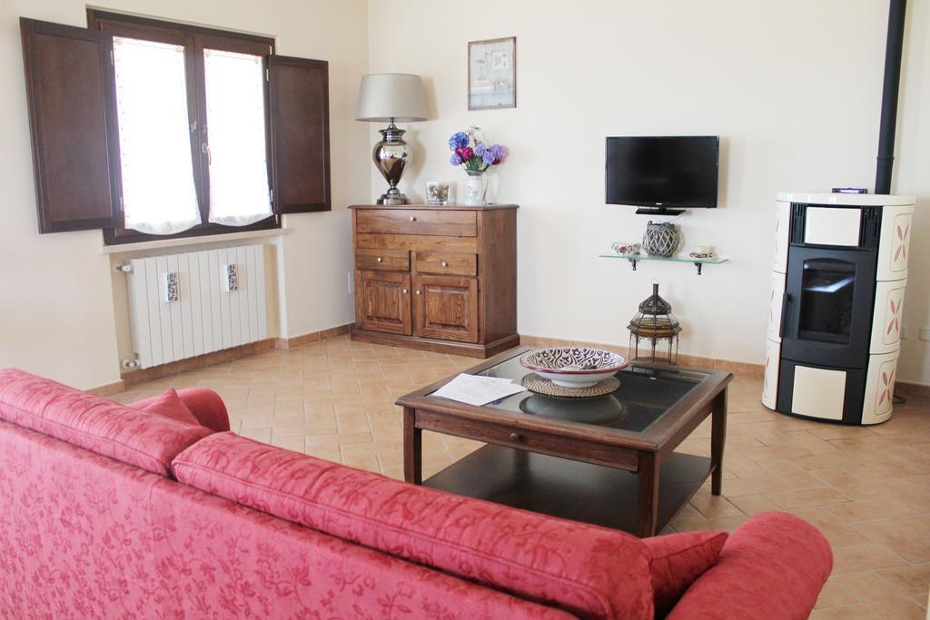 Agriturismo Colle D' Oro Pescia Romana Ngoại thất bức ảnh