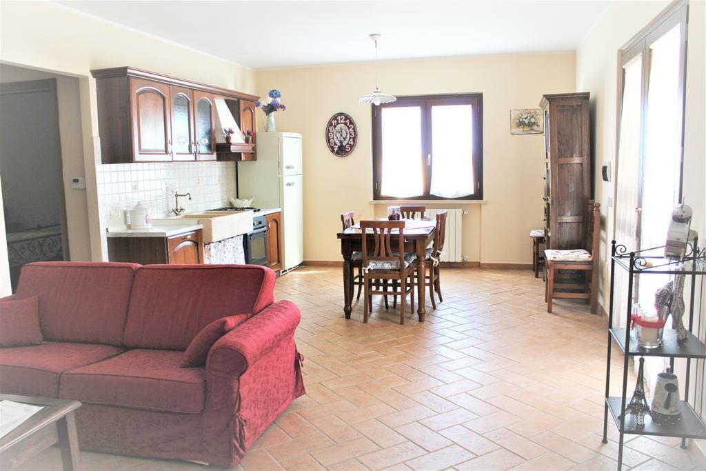 Agriturismo Colle D' Oro Pescia Romana Ngoại thất bức ảnh