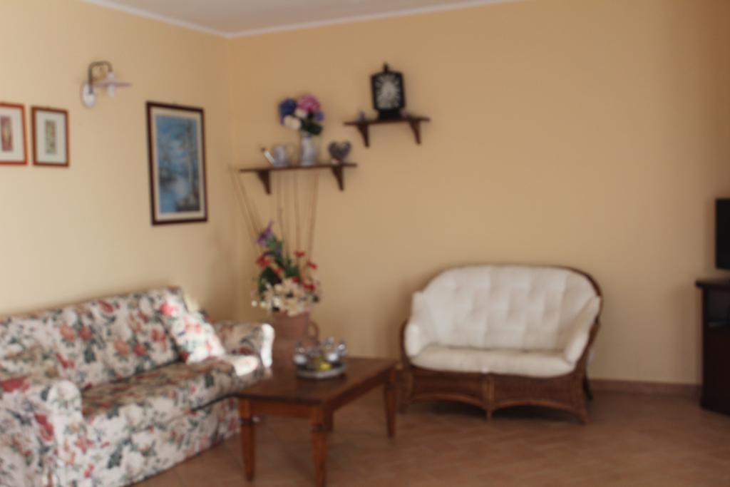 Agriturismo Colle D' Oro Pescia Romana Ngoại thất bức ảnh