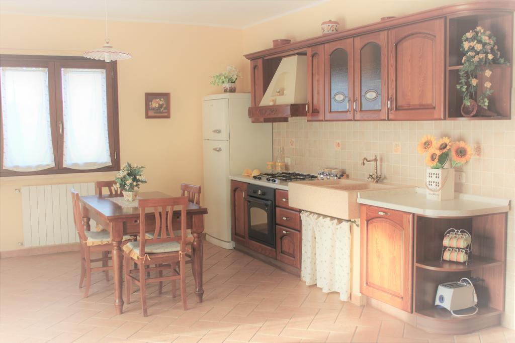 Agriturismo Colle D' Oro Pescia Romana Ngoại thất bức ảnh